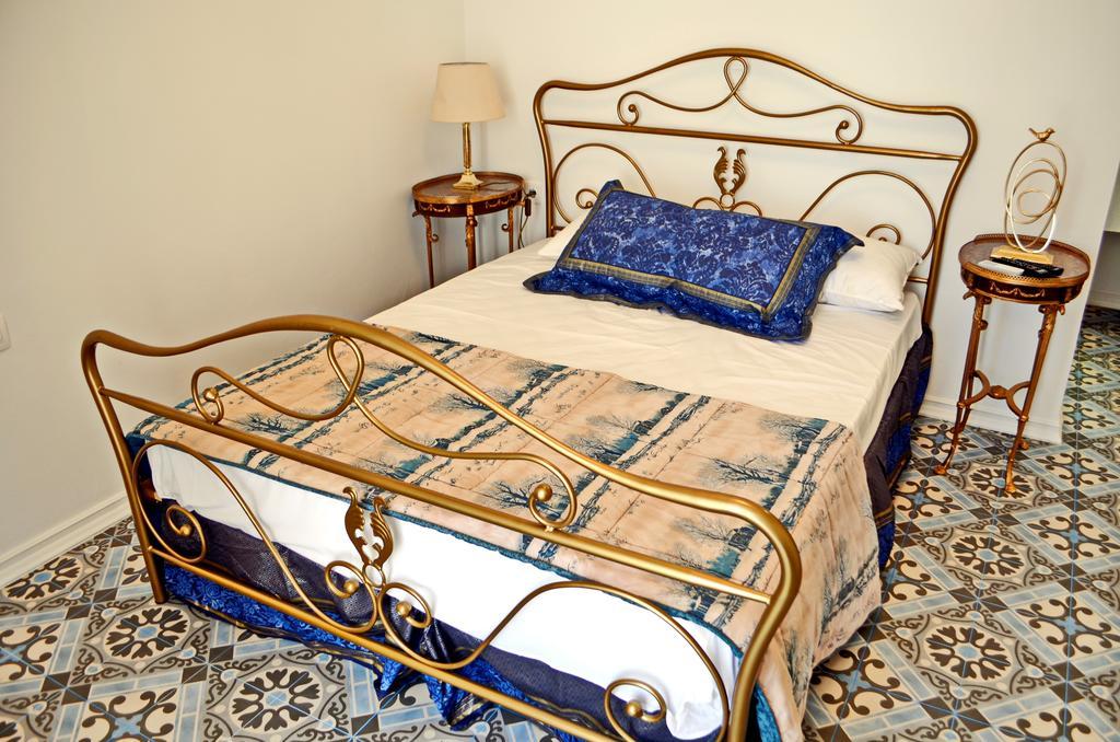 Belvedere Private Luxury Beach Villa Chalki Town Room photo
